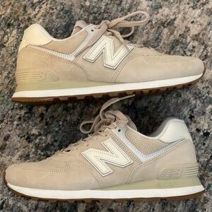 New Balance 574 womens size 9